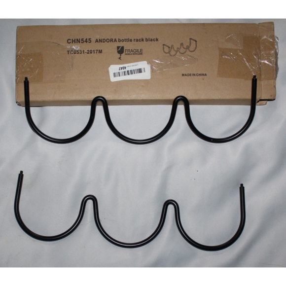 Under Cabniet Wine Rack Holder - Picture 3 of 12